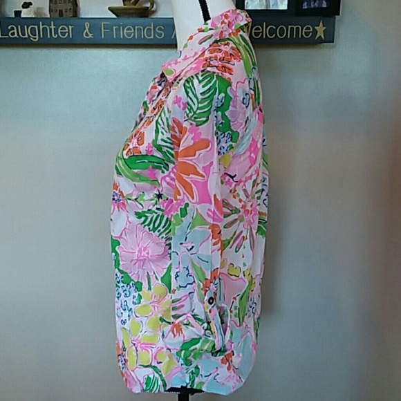 Lilly Pulitzer for target Nosey Posie button up sm - Picture 3 of 8